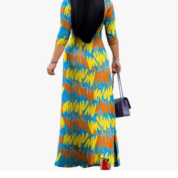 Dress - Picture 2 of 4